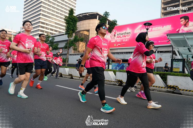Race photo from Smartfren Run 2025 