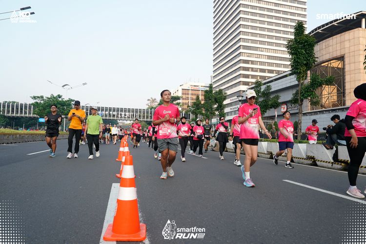 Race photo from Smartfren Run 2025 