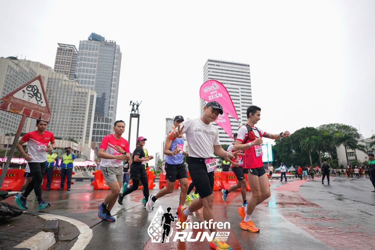 Race photo from Smartfren Run 2024
