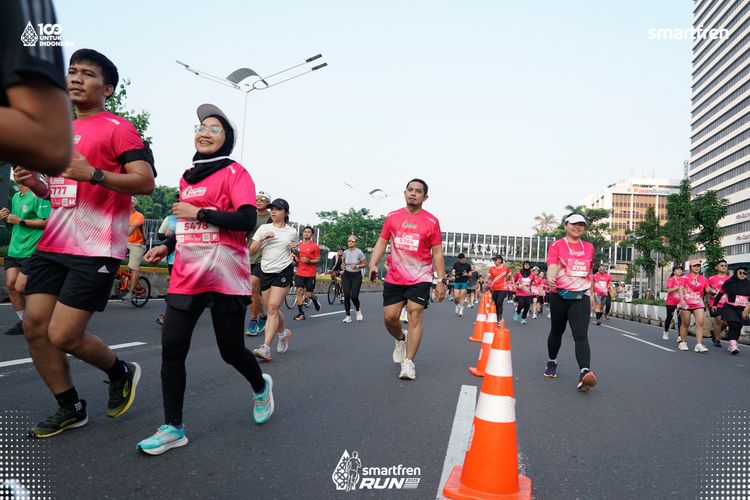 Race photo from Smartfren Run 2025 