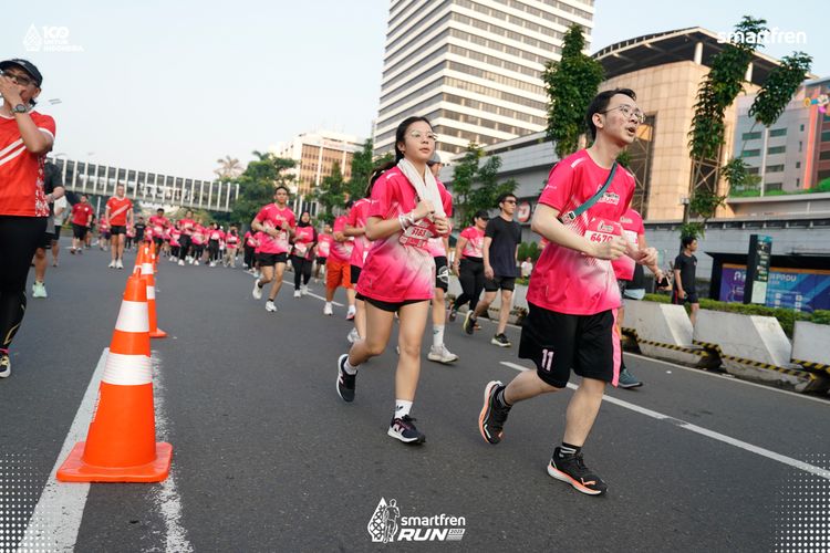 Race photo from Smartfren Run 2025 