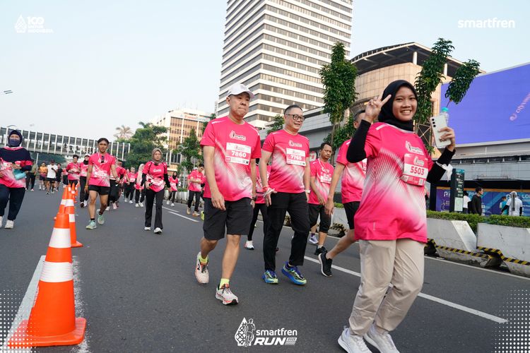 Race photo from Smartfren Run 2025 