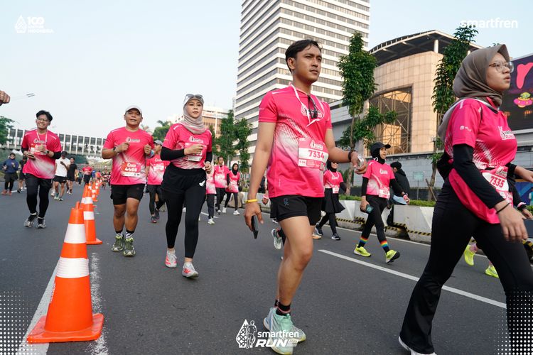 Race photo from Smartfren Run 2025 