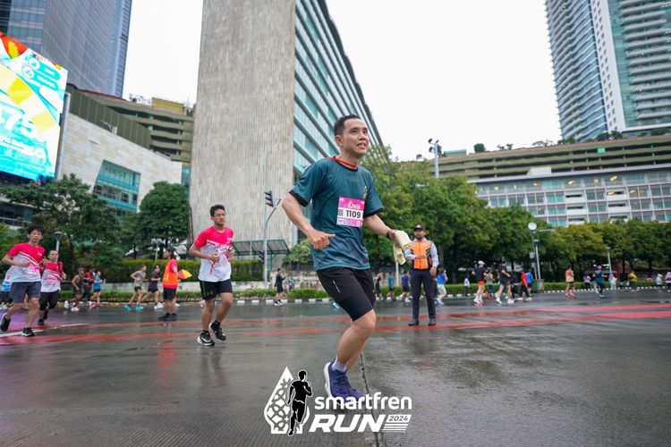 Race photo from Smartfren Run 2024