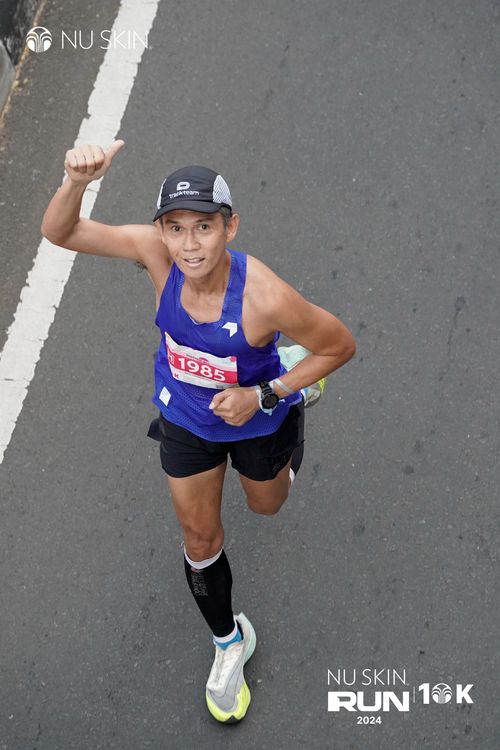 Race photo from Nu Skin Run 10K