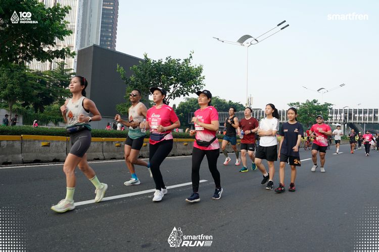 Race photo from Smartfren Run 2025 