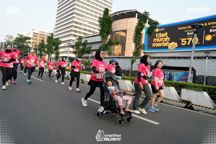 Race photo from Smartfren Run 2025 