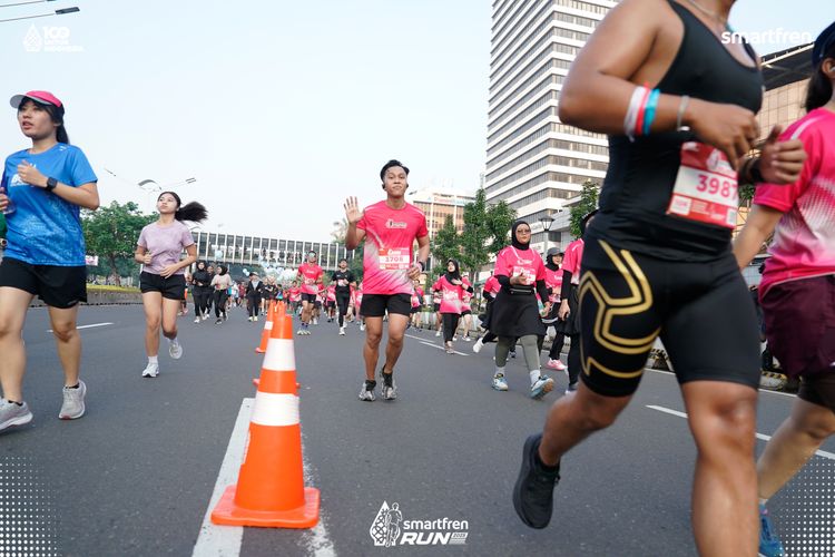 Race photo from Smartfren Run 2025 