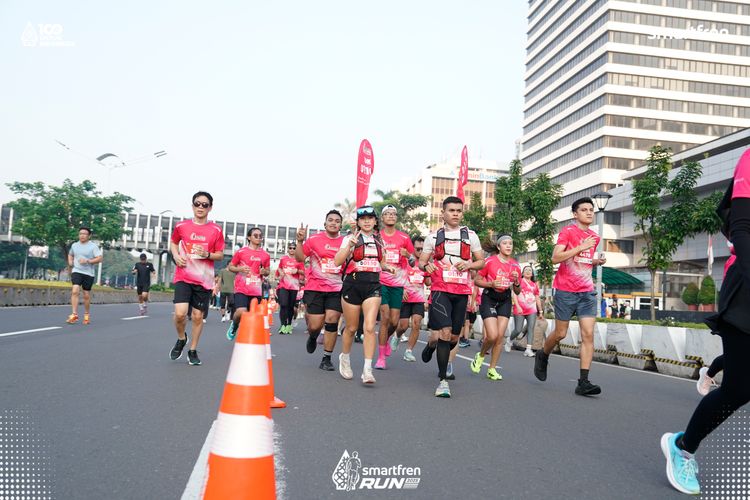 Race photo from Smartfren Run 2025 