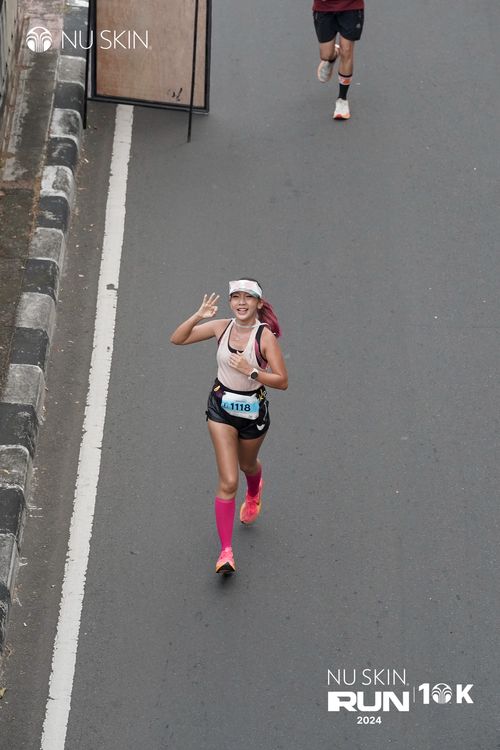 Race photo from Nu Skin Run 10K