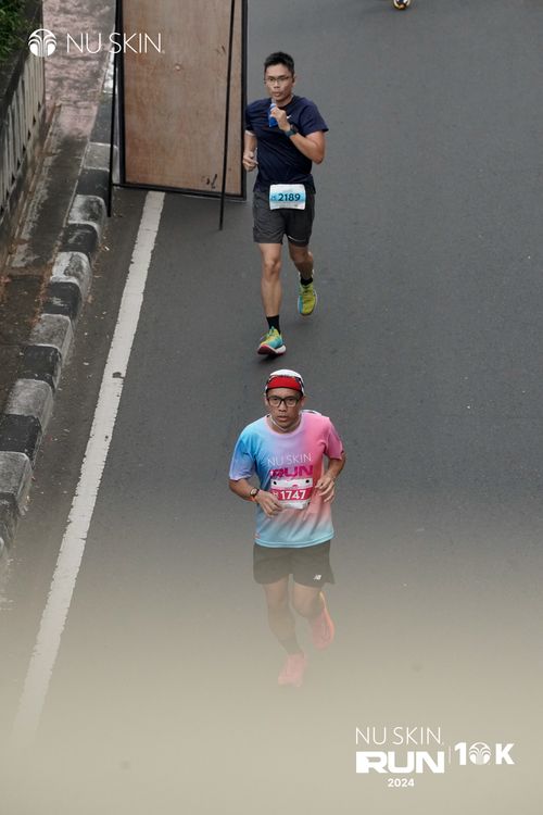 Race photo from Nu Skin Run 10K