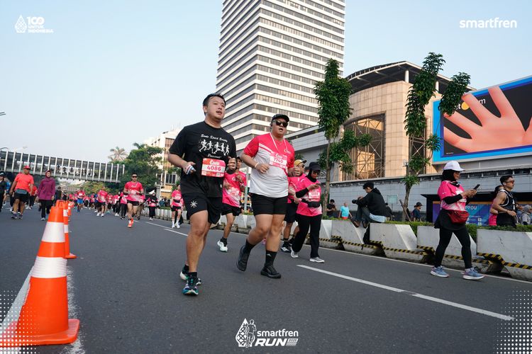 Race photo from Smartfren Run 2025 