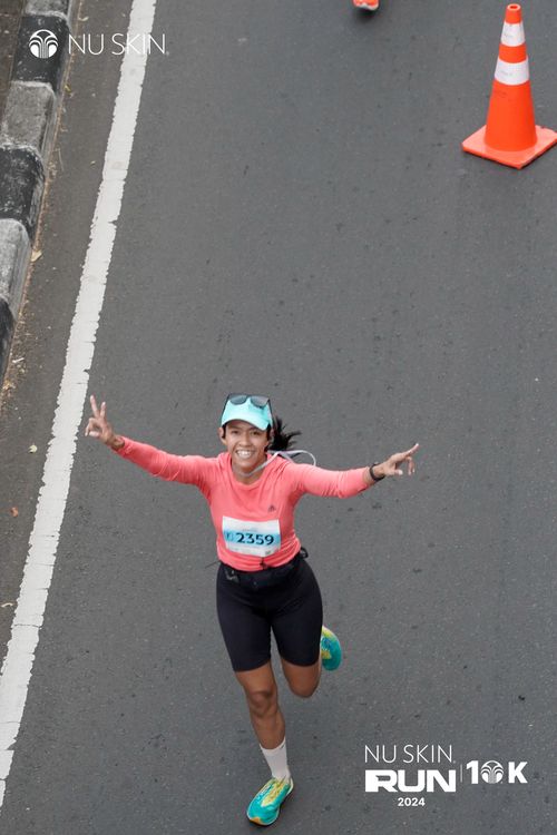 Race photo from Nu Skin Run 10K