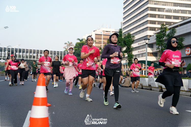 Race photo from Smartfren Run 2025 