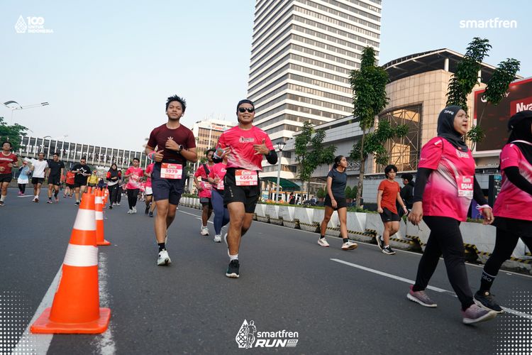 Race photo from Smartfren Run 2025 