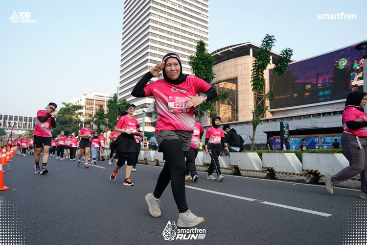 Race photo from Smartfren Run 2025 
