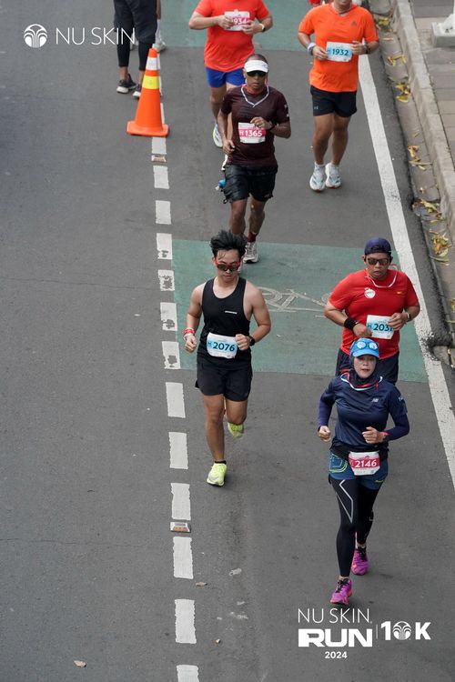 Race photo from Nu Skin Run 10K