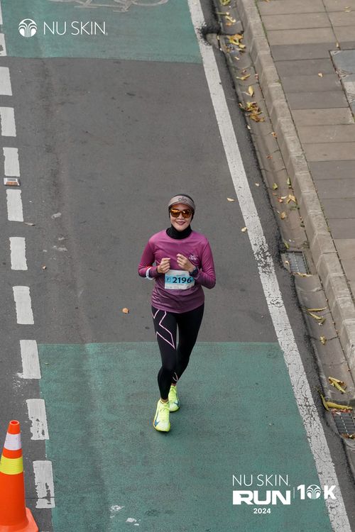 Race photo from Nu Skin Run 10K