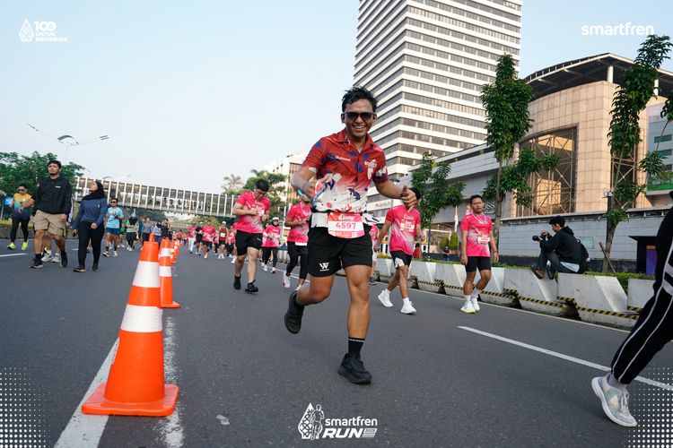 Race photo from Smartfren Run 2025 
