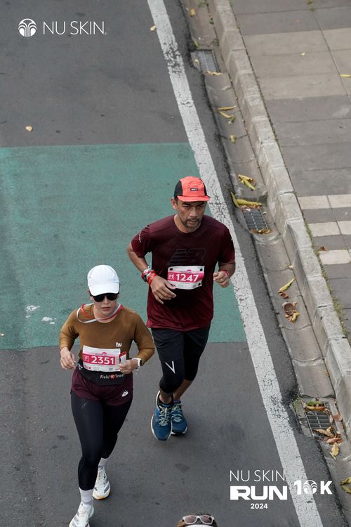 Race photo from Nu Skin Run 10K