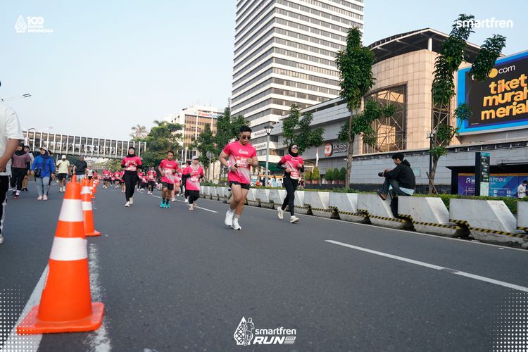 Race photo from Smartfren Run 2025 