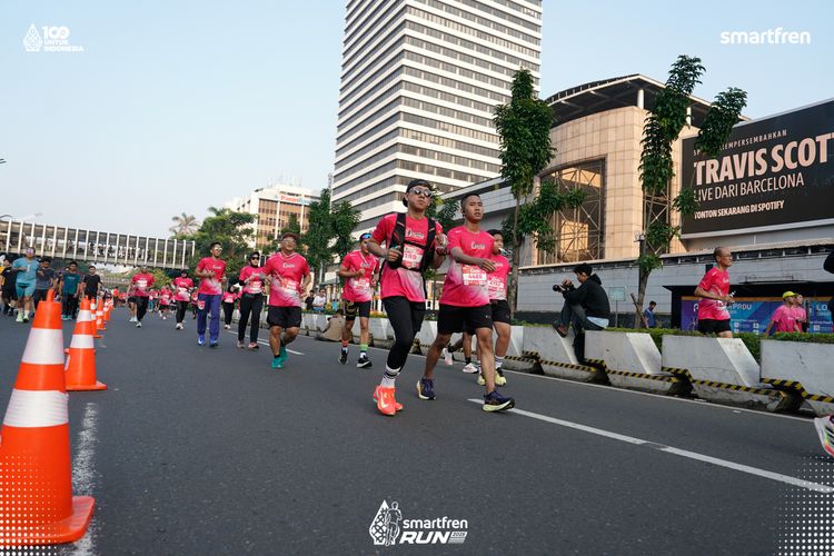 Race photo from Smartfren Run 2025 