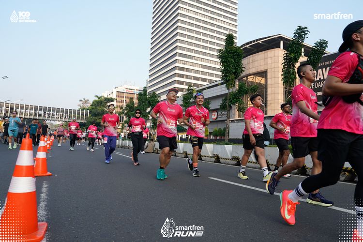 Race photo from Smartfren Run 2025 