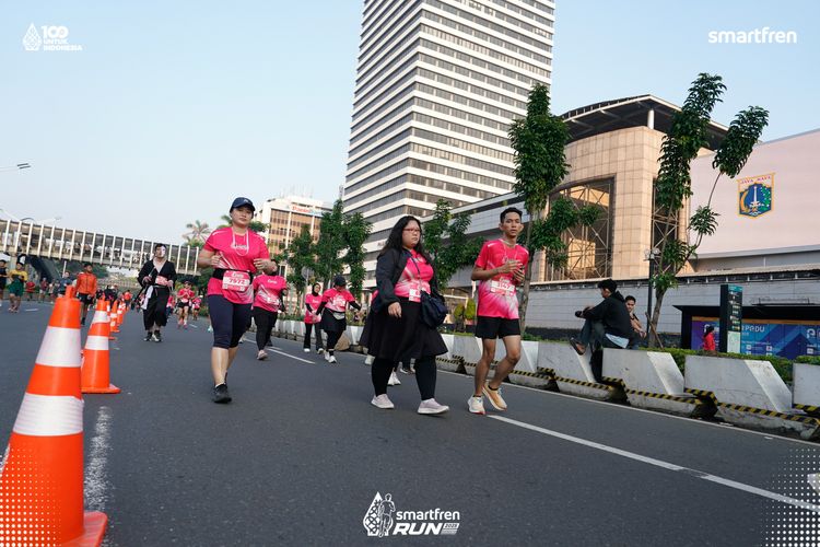 Race photo from Smartfren Run 2025 