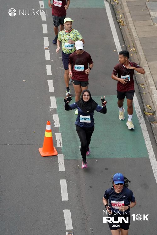 Race photo from Nu Skin Run 10K