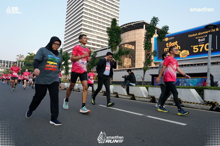 Race photo from Smartfren Run 2025 