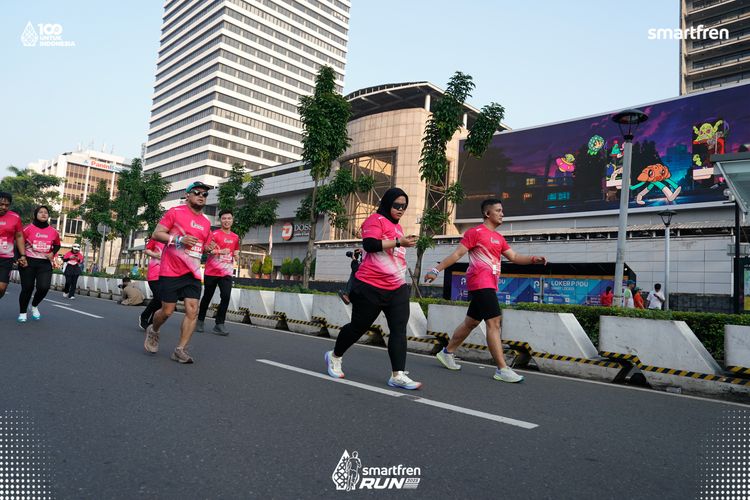 Race photo from Smartfren Run 2025 