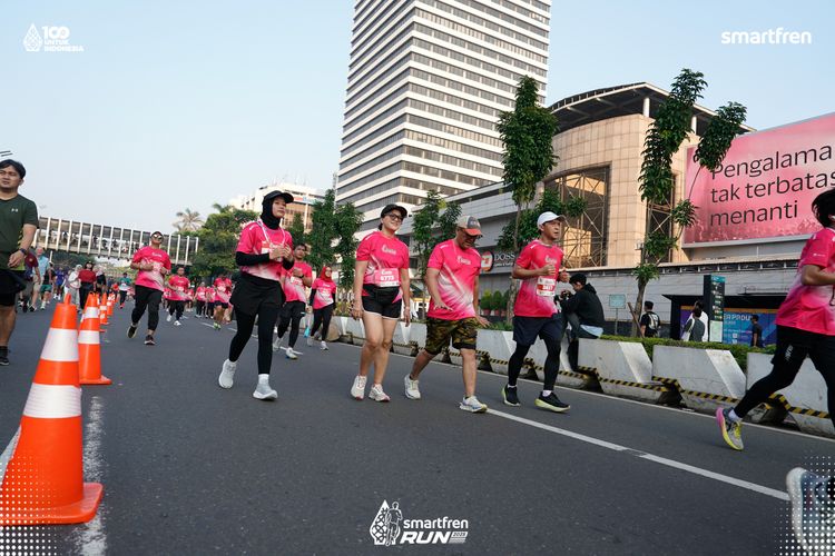Race photo from Smartfren Run 2025 