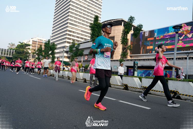 Race photo from Smartfren Run 2025 
