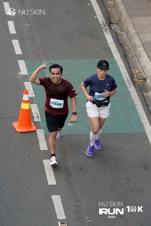 Race photo from Nu Skin Run 10K