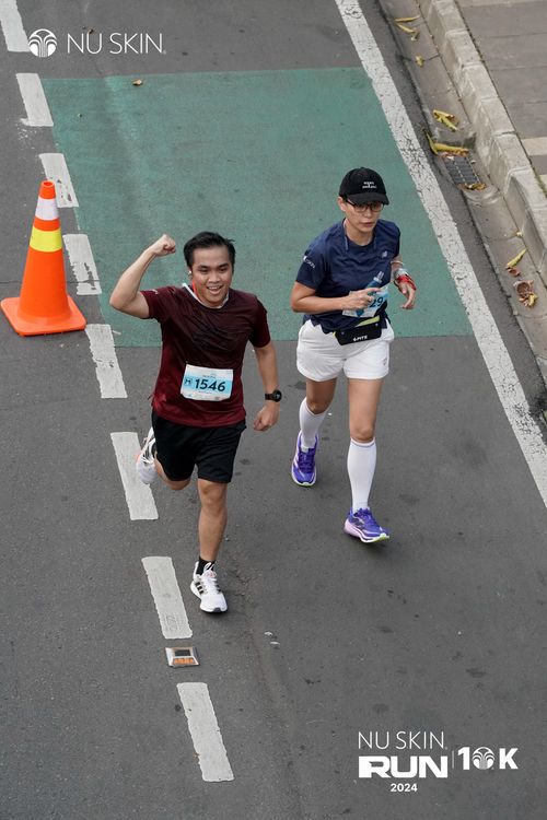 Race photo from Nu Skin Run 10K