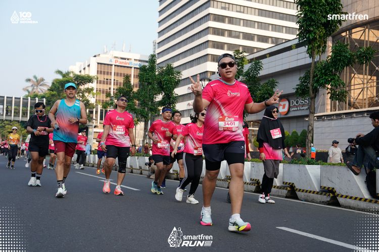 Race photo from Smartfren Run 2025 