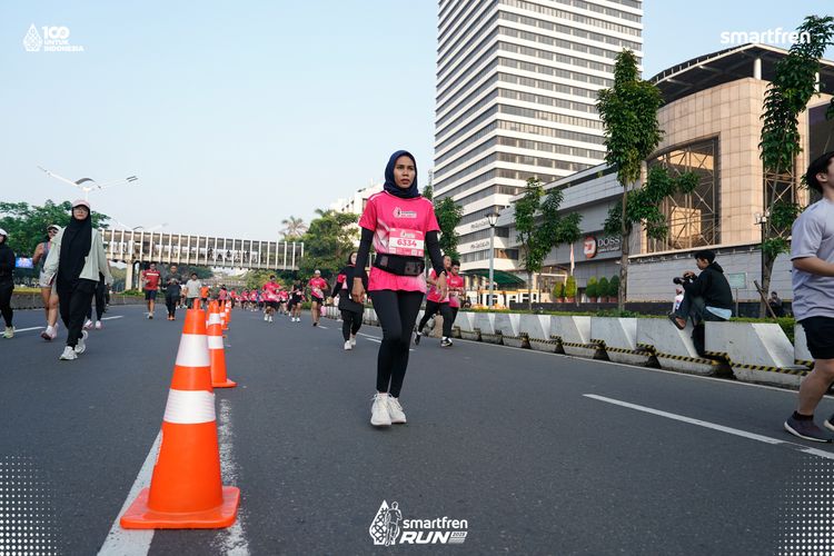 Race photo from Smartfren Run 2025 
