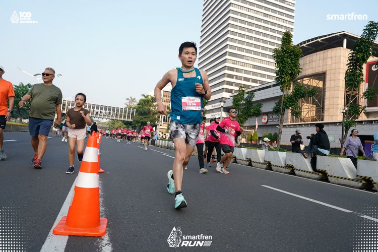 Race photo from Smartfren Run 2025 