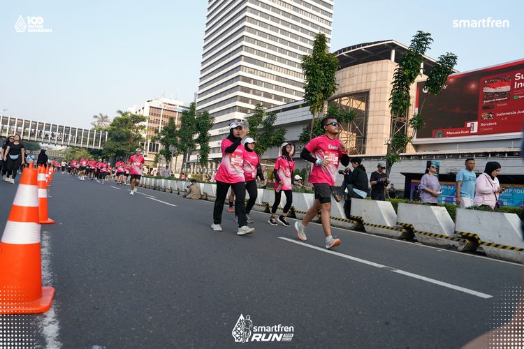 Race photo from Smartfren Run 2025 
