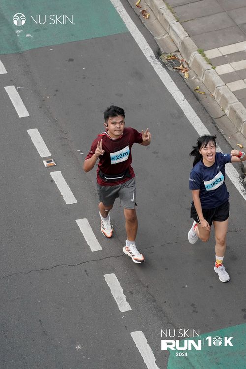 Race photo from Nu Skin Run 10K