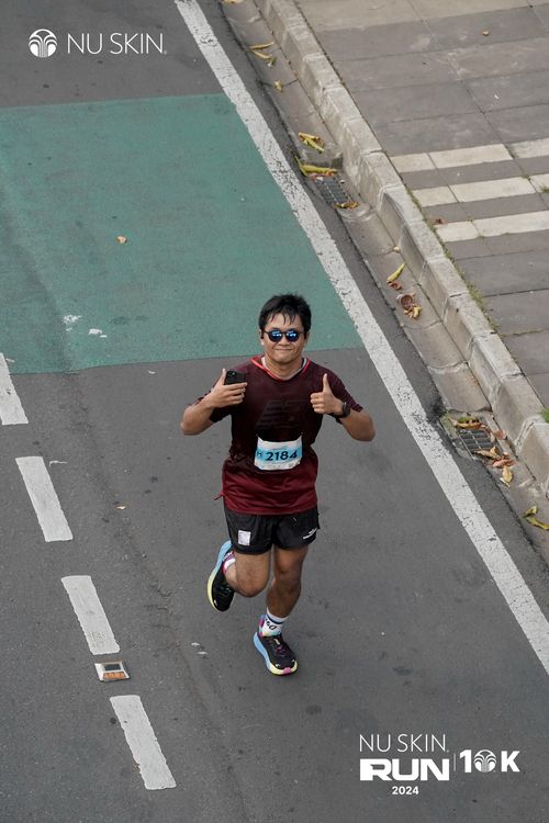 Race photo from Nu Skin Run 10K