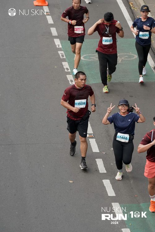 Race photo from Nu Skin Run 10K