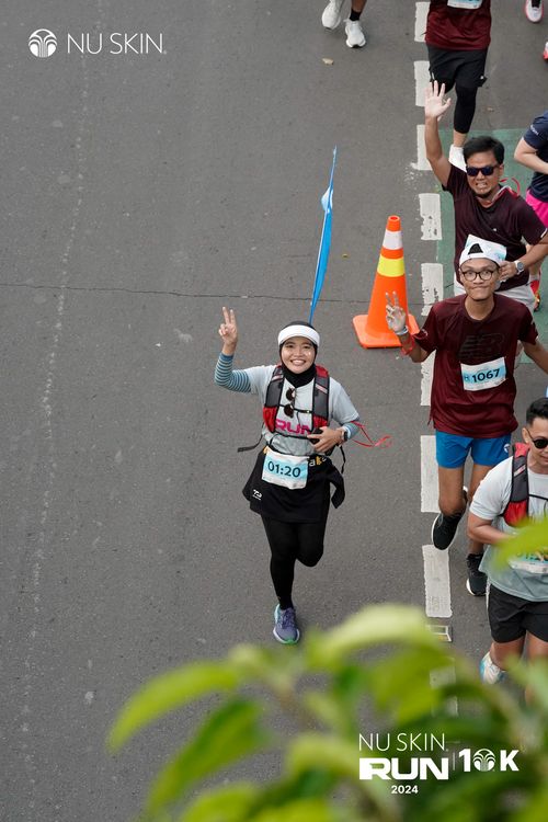 Race photo from Nu Skin Run 10K