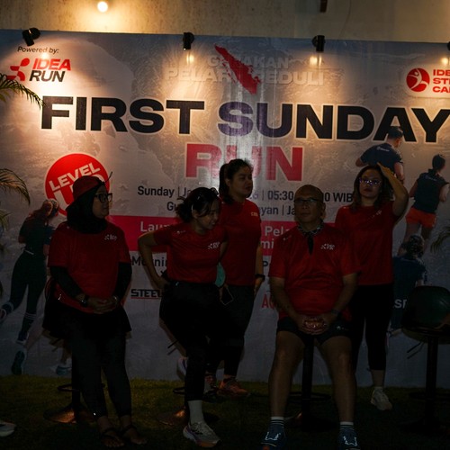 Race photo from FIRST SUNDAY RUN