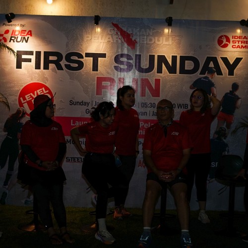 Race photo from FIRST SUNDAY RUN