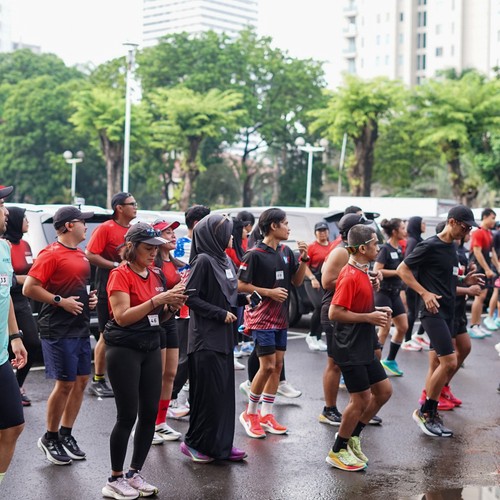 Race photo from FIRST SUNDAY RUN
