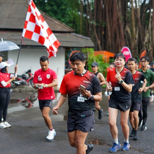 Race photo from FIRST SUNDAY RUN