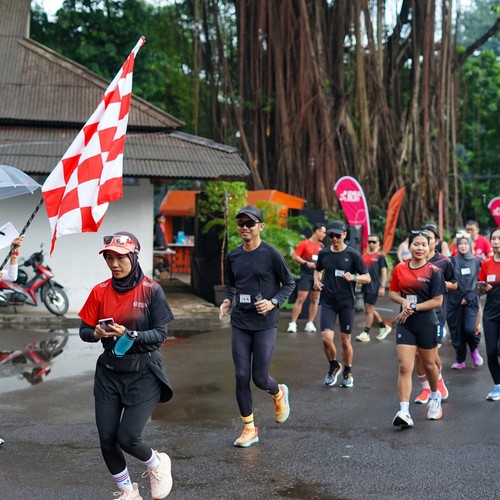 Race photo from FIRST SUNDAY RUN