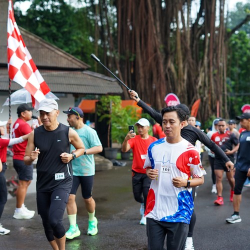 Race photo from FIRST SUNDAY RUN