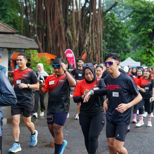 Race photo from FIRST SUNDAY RUN